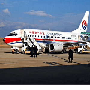 珠海莲洲航空空运航空快运业稳步发展的原因是什么？